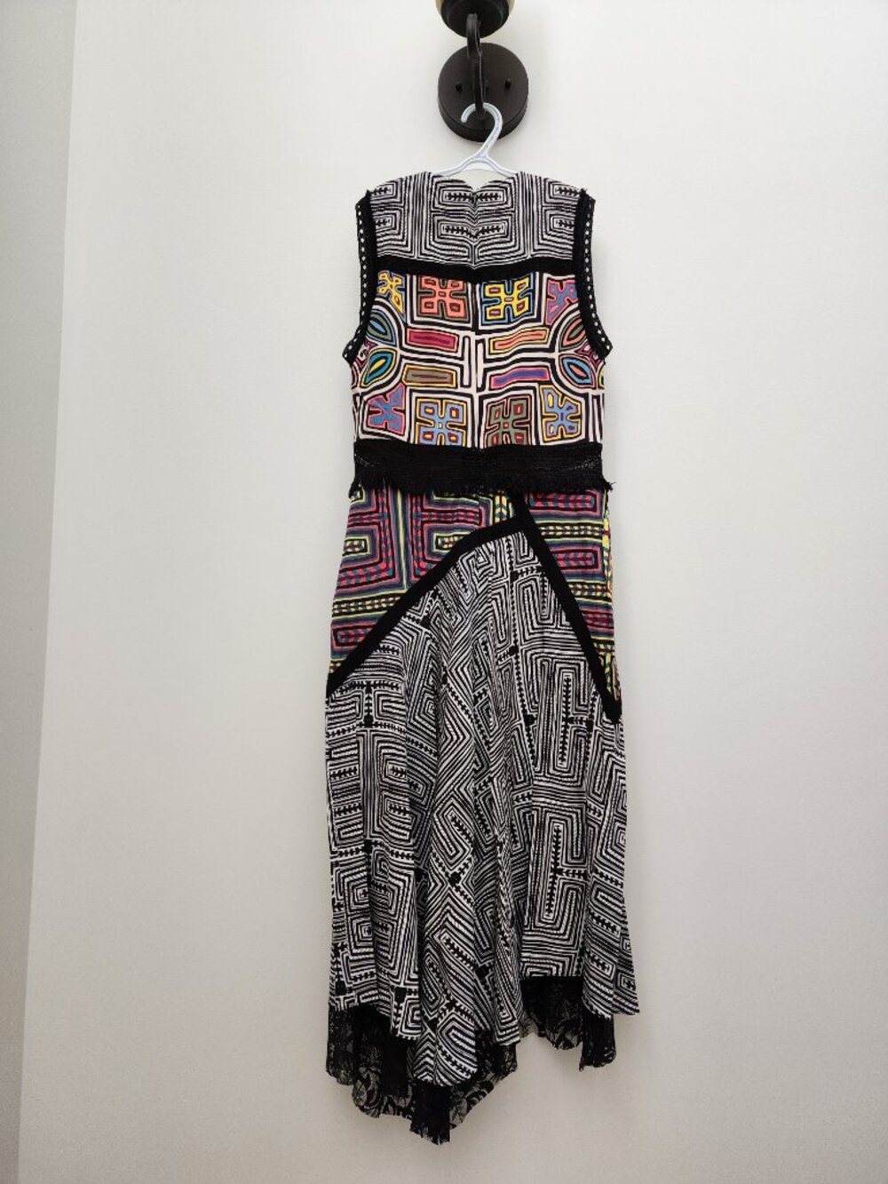 Nicole Miller designer dress - Picture 3 of 3